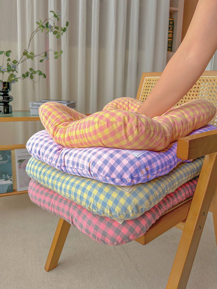 XS Yellow-purple All-Season Pet Bed - Soft Washable Dog & Cat Mat with Comfortable Cushion - Warm Winter Padding for Small to Large Pets