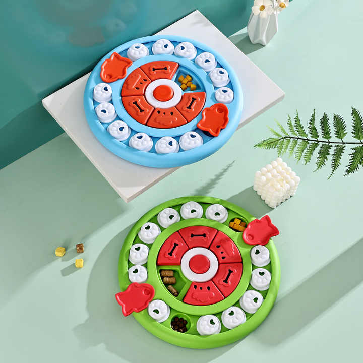 Green Interactive Pet Puzzle Feeder Toy - Slow Eating & Mental Stimulation Game for Dogs & Cats